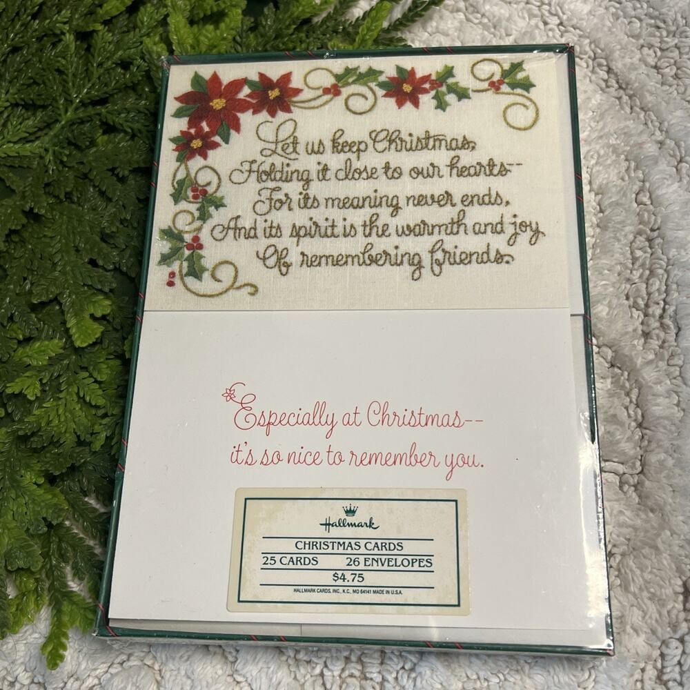 Vintage Hallmark Boxed 25 Christmas Cards Poinsettias Faux Embroidery +Envelopes